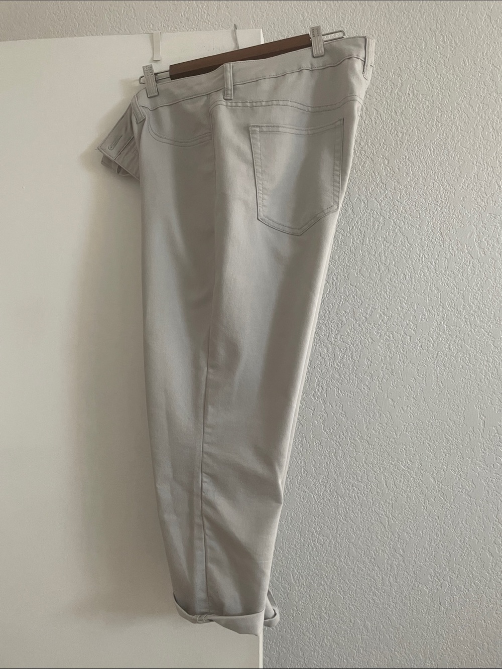 Soft capri pants